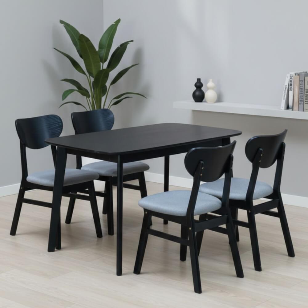 ชุดโต๊ะอาหาร 4 ที่นั่ง EVERGREEN FURNITURE เบาะผ้าสีเทา ไม้ยางพาราสีดำ