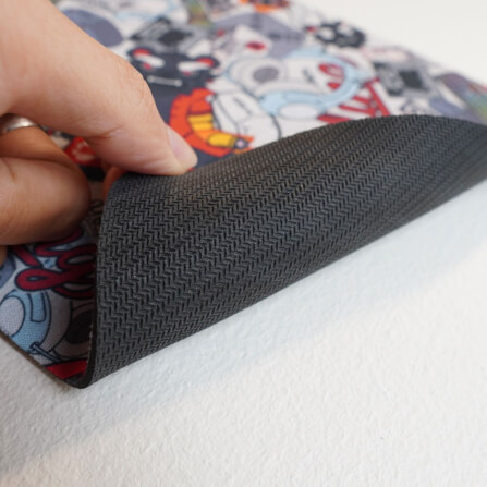 แผ่นรองเมาส์เกมมิ่ง ONIKUMA STICKER BOMB GAMING MOUSEPAD - สีขาว_2