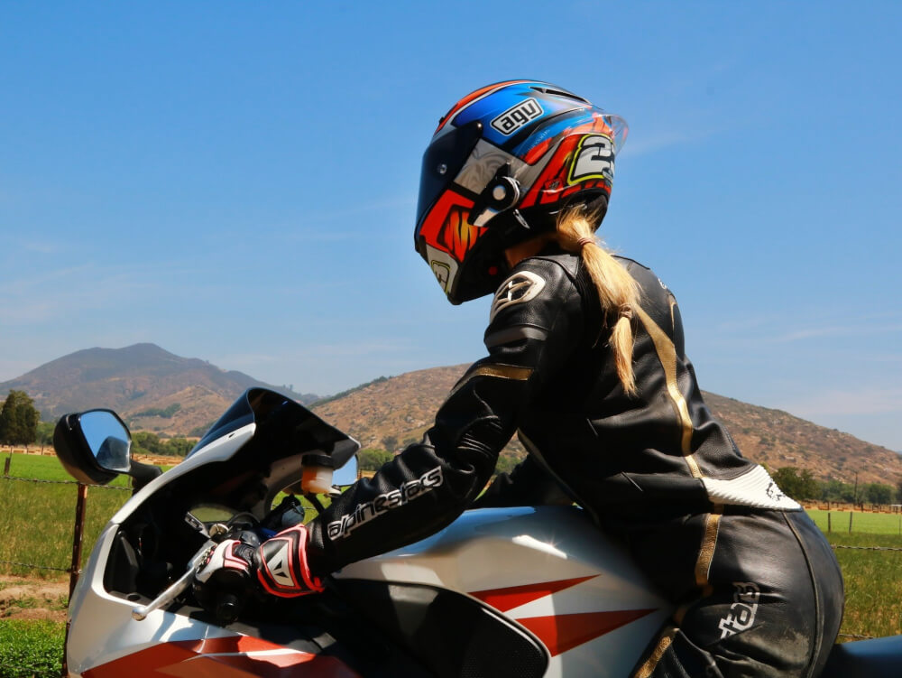 หูฟังบลูทูธติดหมวกกันน็อค SENA 20S EVO (แพ็คเดี่ยว)_4