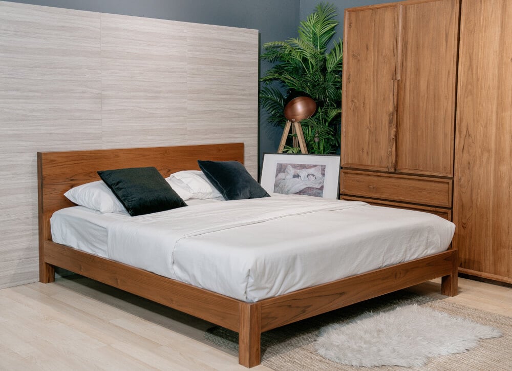 เตียงนอนไม้สัก 6 ฟุต SIGNATURE ONCE รุ่น SO - 008 สีทีค