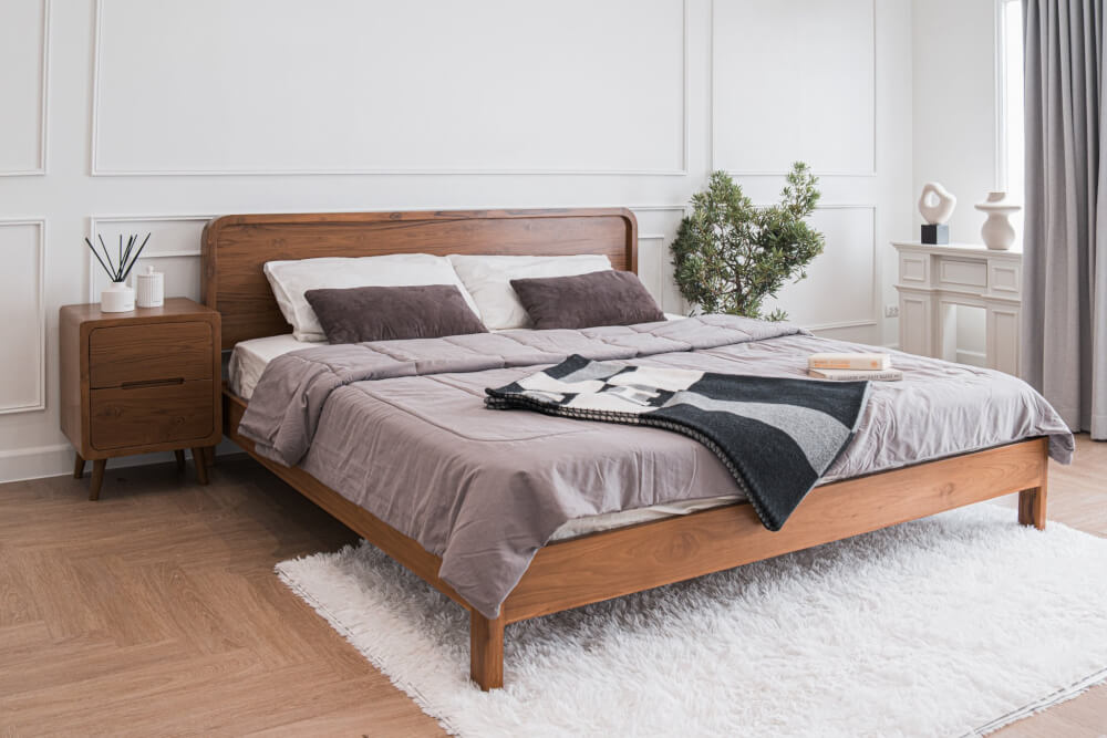 เตียงนอนไม้สัก 6 ฟุต SIGNATURE ONCE รุ่น SO - 011 สีทีค