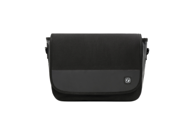 กระเป๋าสะพายข้างกันน้ำ FEELFREE URBANION ECO รุ่น MESSENGER BAG สี BLACK_0