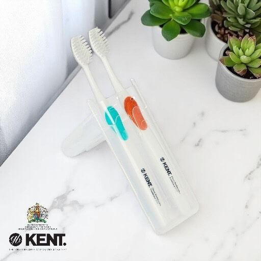 แปรงสีฟันพรีเมียม KENT 2 ด้ามในกล่องพกพา (ขนกลาง) สีเขียวและส้ม