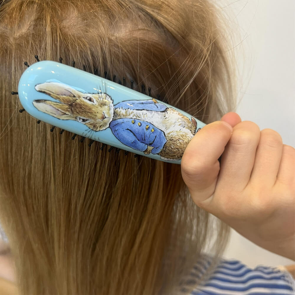 แปรงหวีผม KENT X PETER RABBIT&trade; ขนาดพกพา ลายกระต่าย สีฟ้า