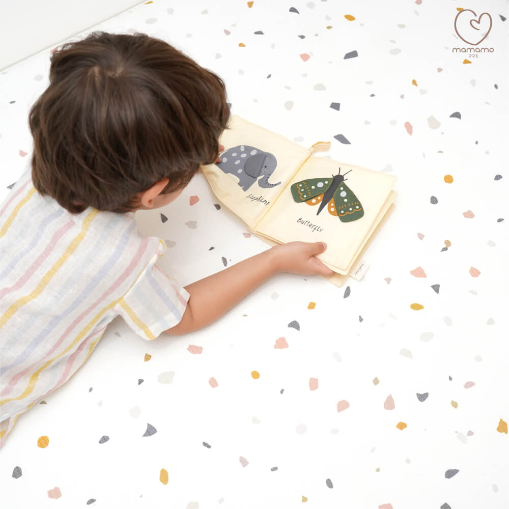 แผ่นรองคลาน PU ม้วน MAMAMO ความหนาพรีเมี่ยม 1.5 CM. ขนาด 140X200 CM. ลาย PASTEL TERRAZZO มีลาย 2 ด้าน พร้อมส่ง
