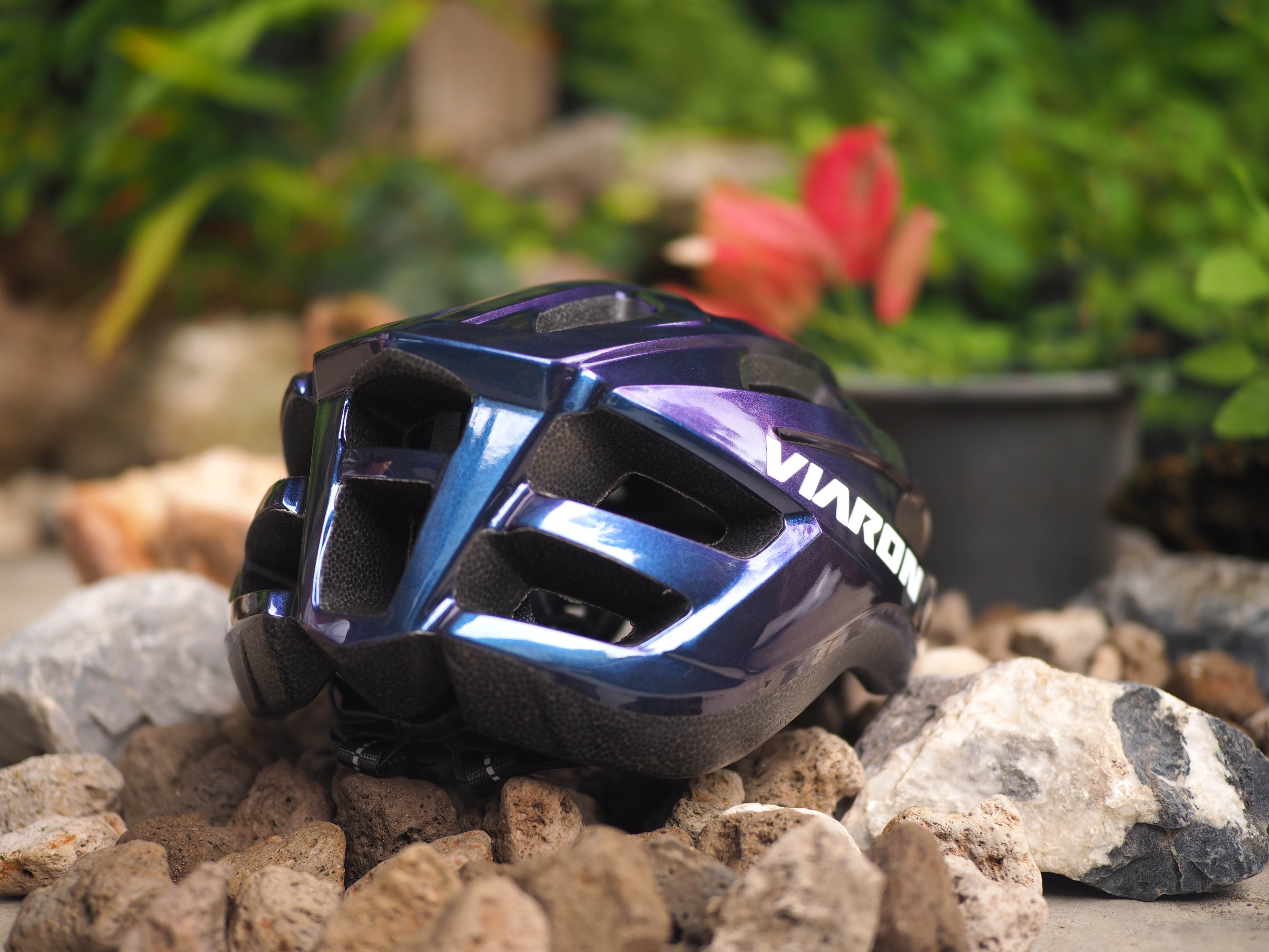 หมวกปั่นจักรยาน Viaron รุ่น V6 สีม่วงโฮโล_5