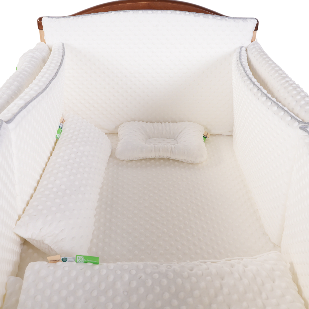เตียงไม้สำหรับเด็ก CAMERA รุ่น ZLEEP COT เบาะผ้าปุ่ม สัมผัสนุ่มพิเศษ