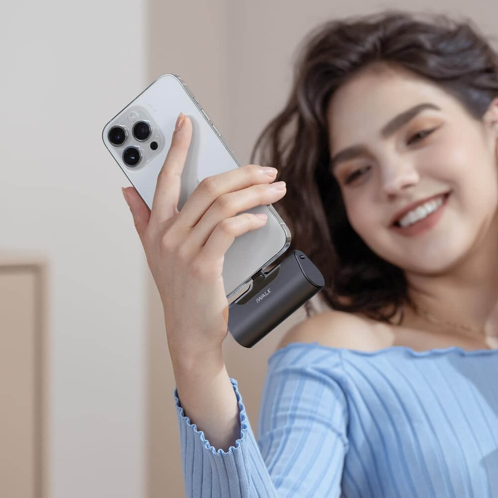 แบตเตอร์รี่สำรอง iWALK LinkPod4 ความจุ 4500mAh หัวชาร์จTypeC สี Black รองรับการชาร์จเร็ว 20W