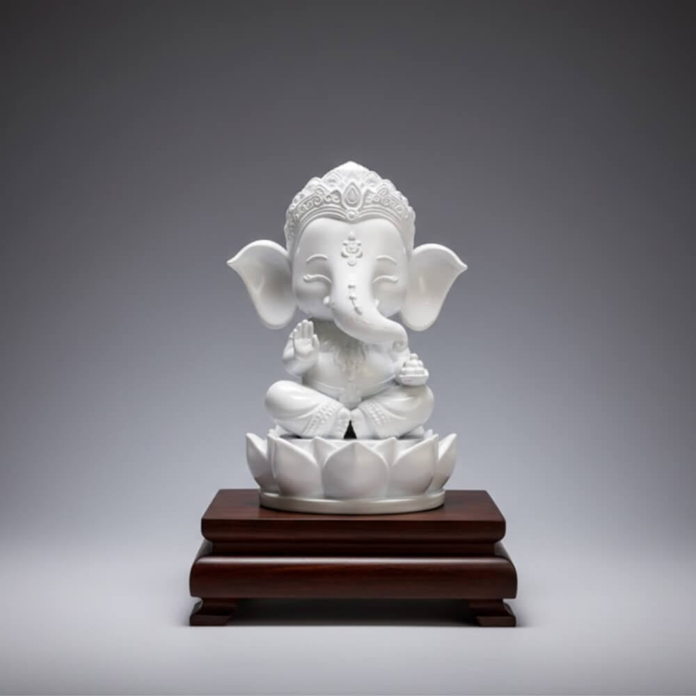 พระพิฆเนศปางประทานพร KAF AT-01 รุ่นวาระลาภา สูง 5 ซม. ขาวประสิทธิ์