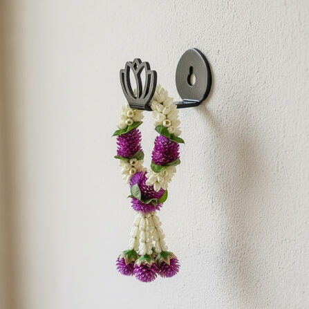 ที่แขวนพวงมาลัยติดผนัง KAF รุ่น ML01 ทรงดอกบัว สีดำ_2