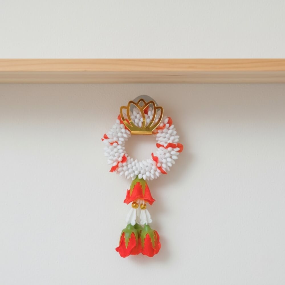 ที่แขวนพวงมาลัยติดผนัง KAF รุ่น ML01 ทรงดอกบัว สีทอง