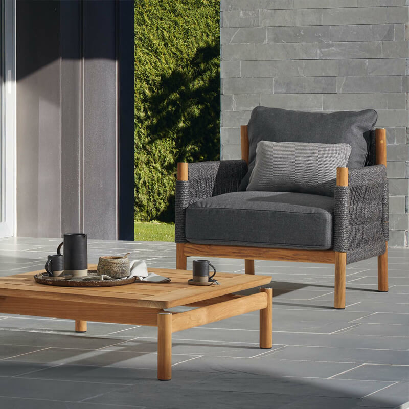 โต๊ะไม้สักเหลี่ยม รุ่น BUNISE CASSIS ขนาด 80&times;80&times;25 ซม. สีไม้