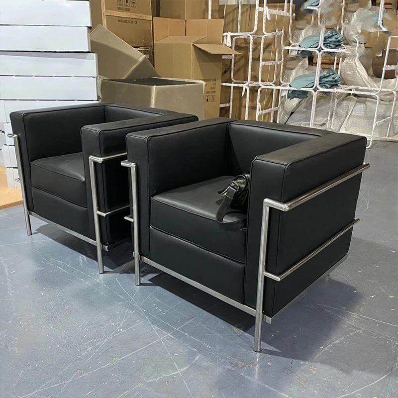 โซฟาหนังแท้ BUNISE รุ่น LC2 สไตล์วินเทจ MID-CENTURY ขนาด 76&times;70&times;78 ซม. สีดำ