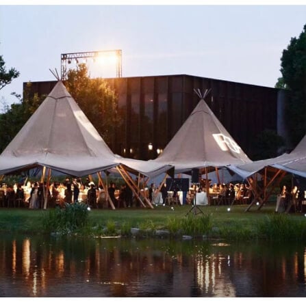 เต็นท์พีระมิดกลางแจ้ง BUNISE รุ่น P2418 แบบ TRIPLE-UNIT ขนาด 10 ม. สีน้ำตาล_3