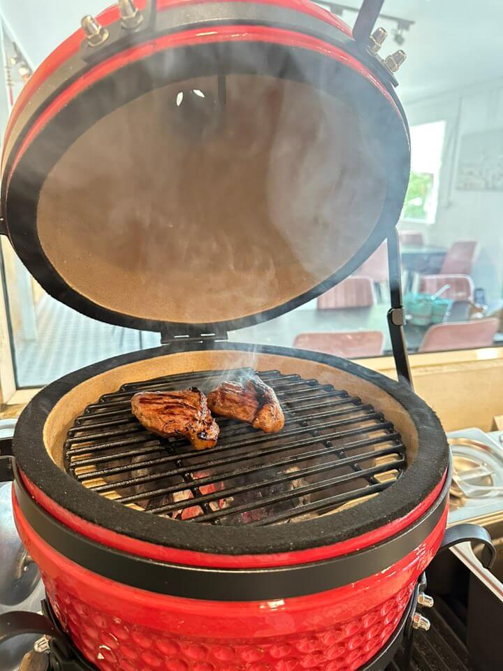 เตาถ่านบาร์บีคิว KINGBE KAMADO 13 นิ้ว สีแดง_7