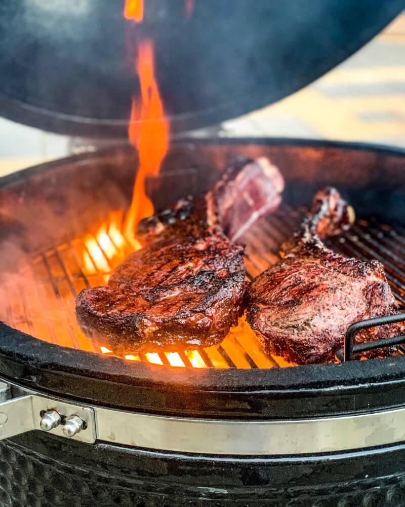 เตาถ่านบาร์บีคิว KINGBE KAMADO 23.5 นิ้ว สีดำ_8