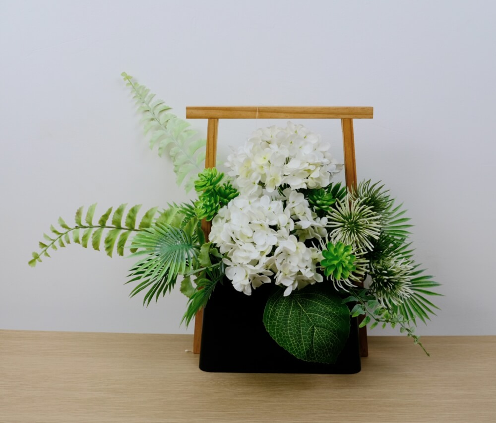 ดอกไฮเดรนเยียประดิษฐ์ผ้าในแจกัน  JGLORYFLOWER  สีขาว