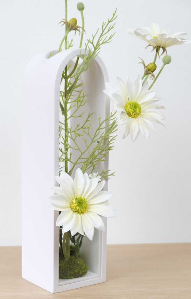 ดอกคริสแซนทิมัมประดิษฐ์ ในแจกัน JGLORYFLOWER สีขาว
