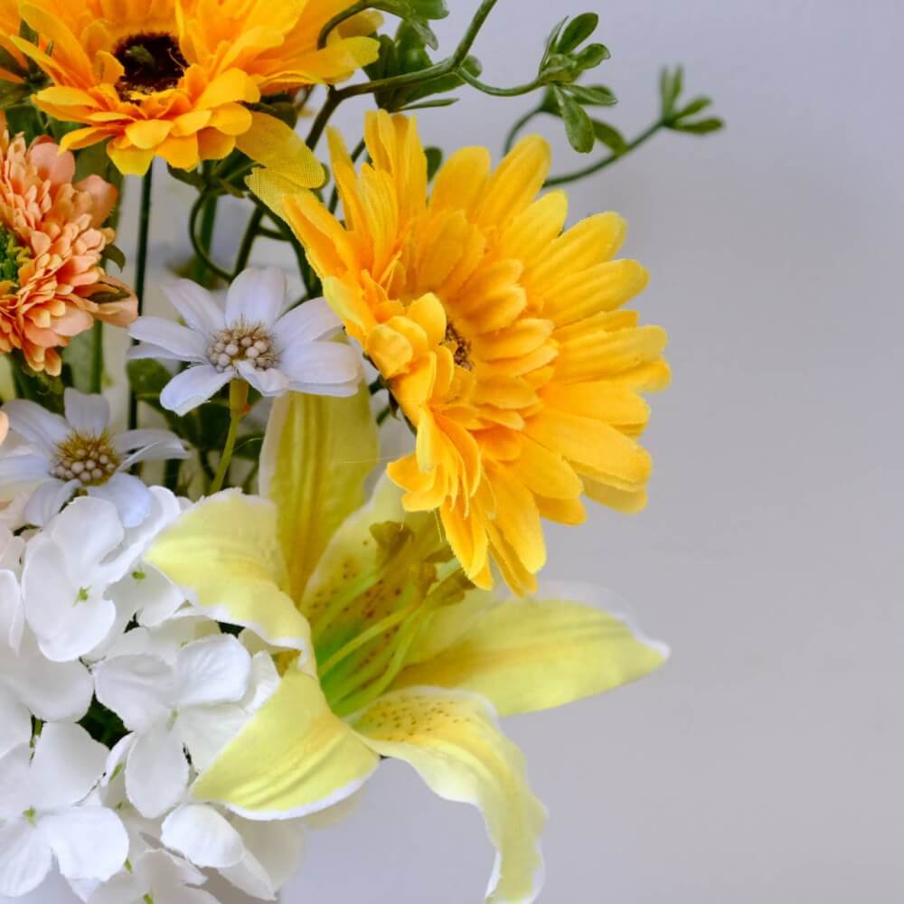ดอกเยอบีร่าประดิษฐ์ผ้าในแจกัน  JGLORYFLOWER  สีเหลือง
