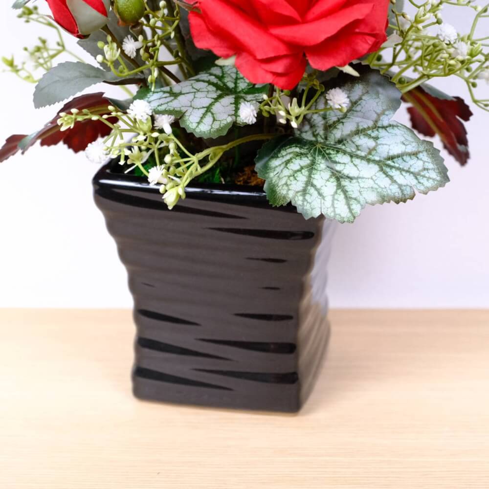 ดอกกุหลาบประดิษฐ์ผ้าในแจกัน JGLORYFLOWER สีแดง