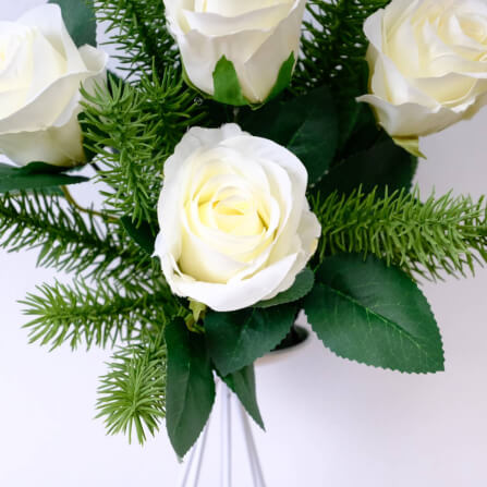 ดอกกุหลาบประดิษฐ์ผ้าในแจกัน  JGLORYFLOWER แจกันเส้นเหล็กดัดสีขาว กุหลาบขาว_2