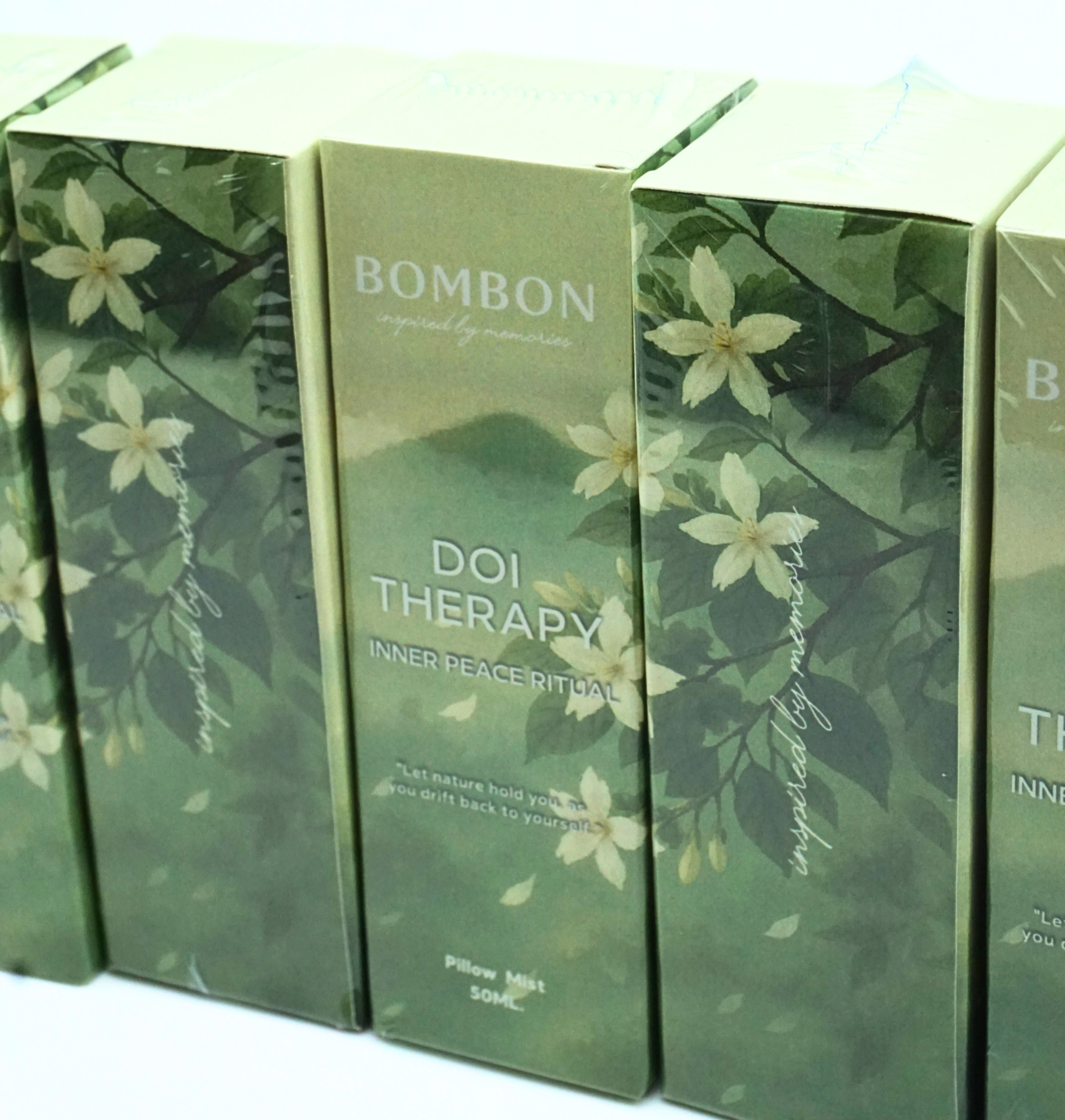 สเปรย์ฉีดหมอน BOMBON 50 มล. กลิ่น Doi Therapy