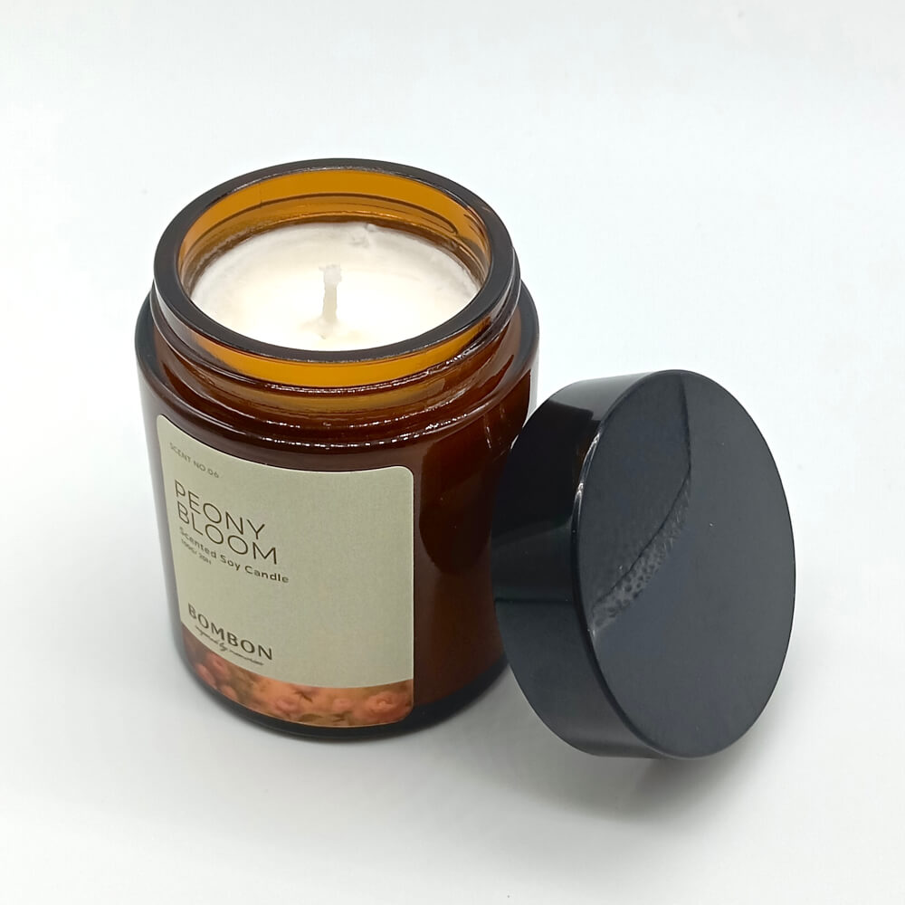 เทียนหอม BOMBON ขนาด 100 มล. กลิ่น PEONY BLOOM