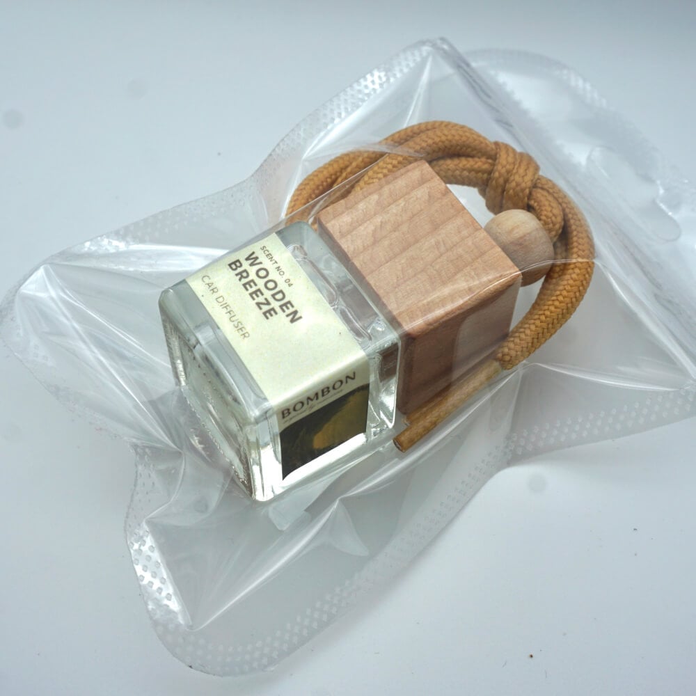 น้ำหอมปรับอากาศรถยนต์ BOMBON ขนาด 8 มล. กลิ่น WOODEN BREEZE_6