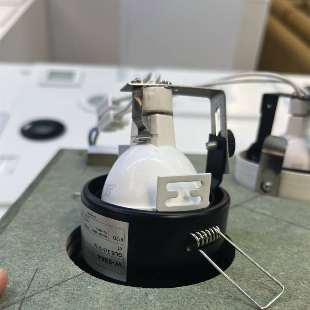 ดาวน์ไลท์ SL LIGHTING 539A สีขาว กลม