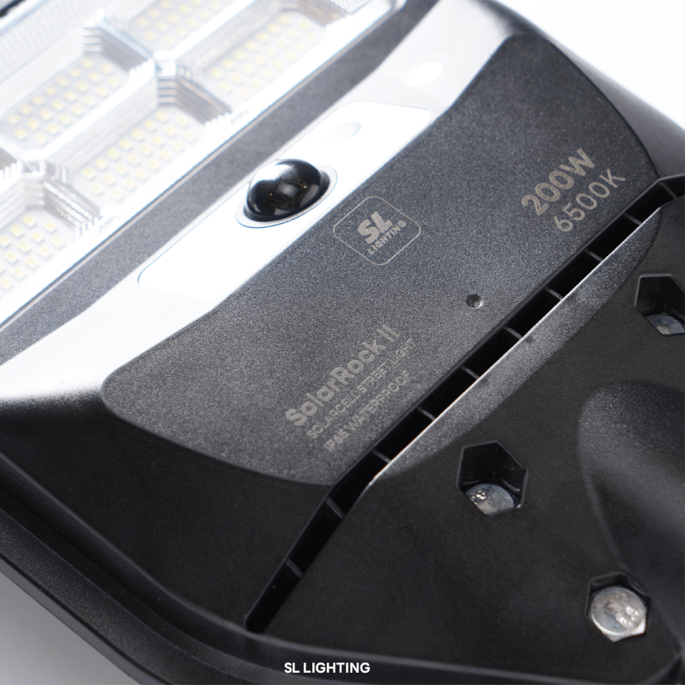 ไฟถนน SOLAR SL LIGHTING SOLARROCKII 200 วัตต์ DAYLIGHT สีดำ