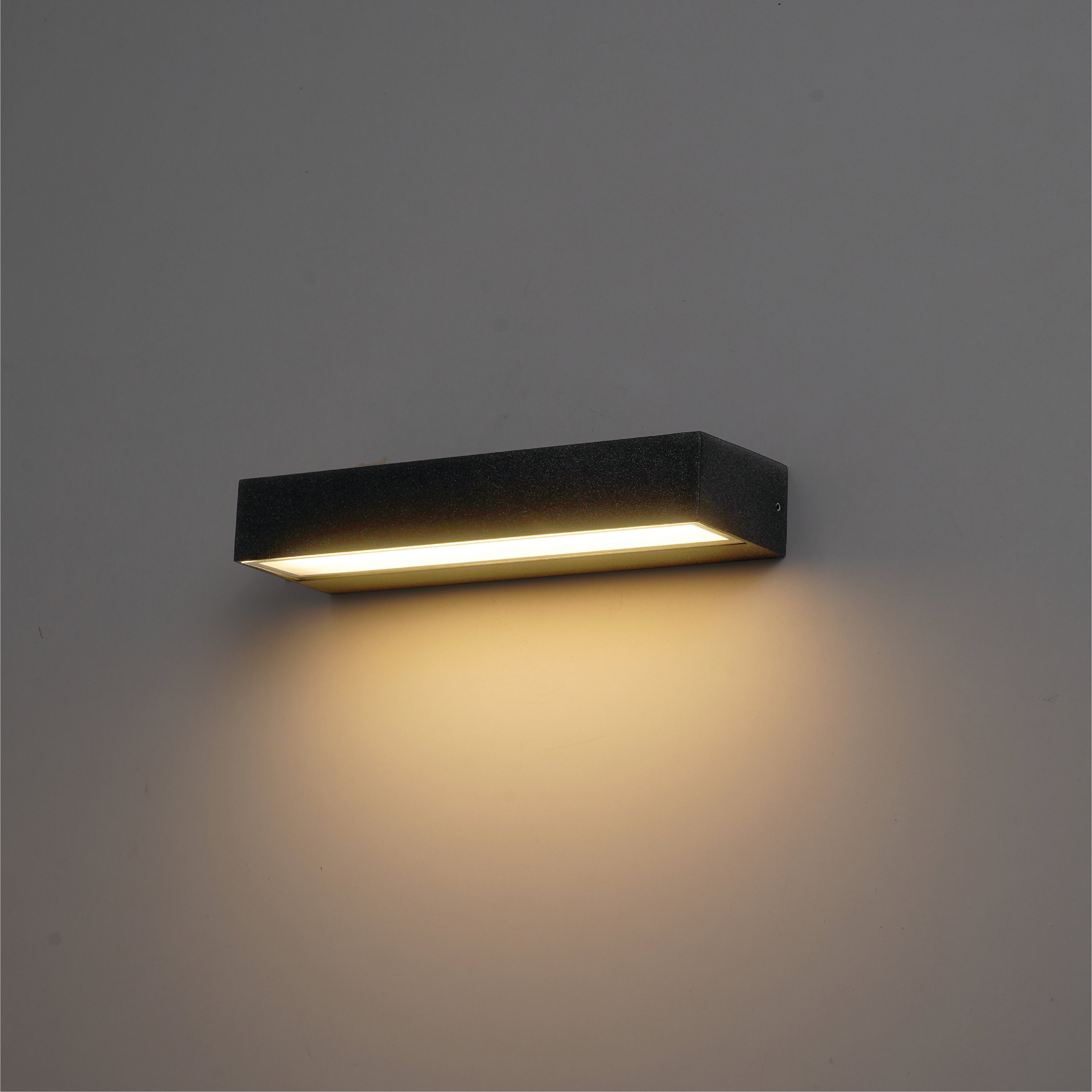 ไฟผนังภายนอก LED SL LIGHTING VELORA 12 วัตต์ ส่อง 1 ทาง WARM WHITE สีดำ_7