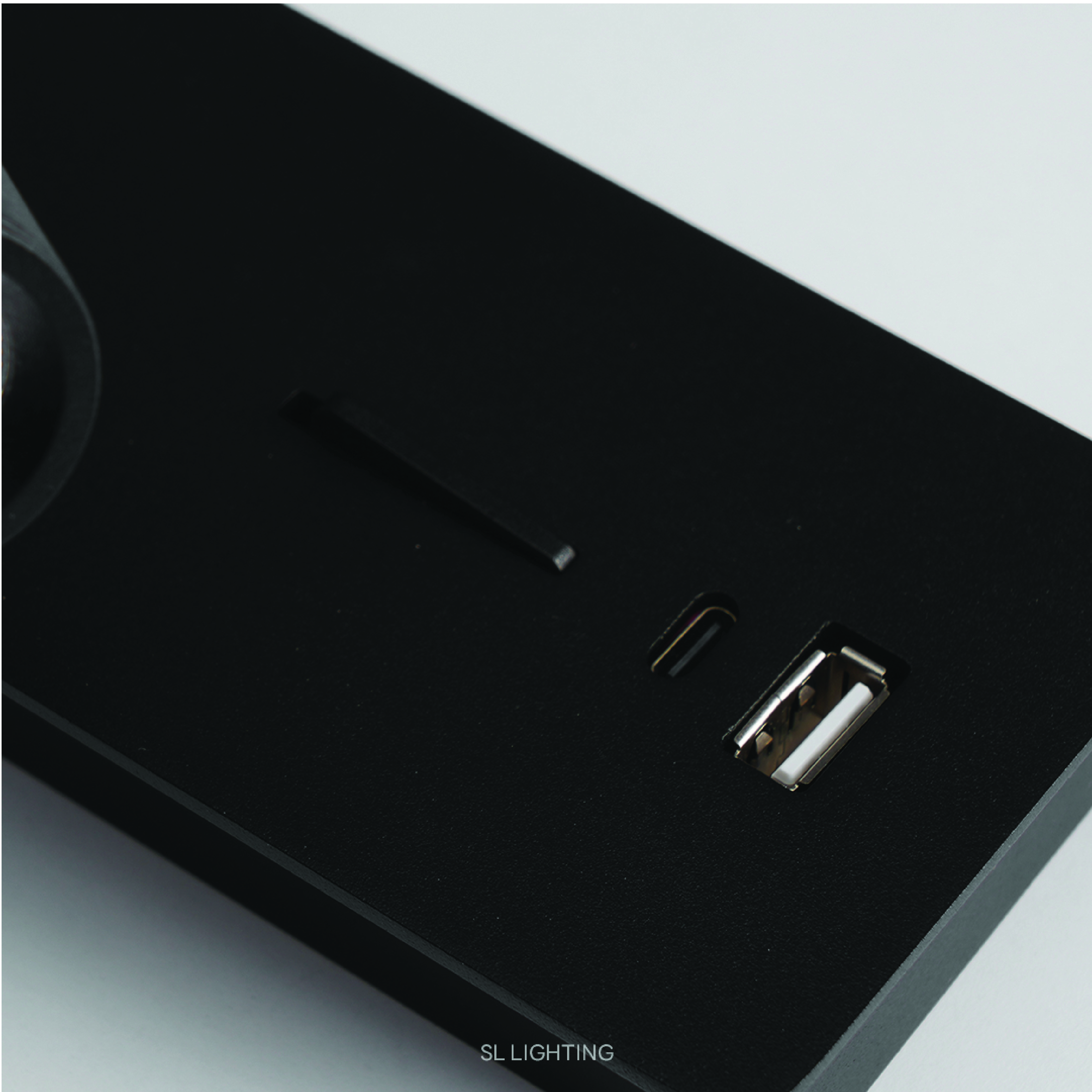 ไฟหัวเตียง LED SL LIGHTING YATAK 3 วัตต์ WARM WHITE พอร์ตชาร์จ USB & Type-C สีดำ