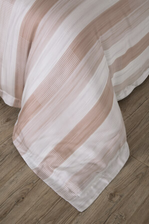 ชุดผ้าปูที่นอน 6 ฟุต 5 ชิ้น AKEMI รุ่น Ardent Prints 9557108439979 สี Morteno (ไม่รวมผ้านวม)_4