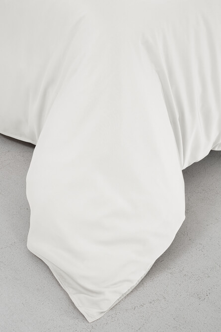 ปลอกผ้านวม คิงไซซ์ AKEMI รุ่น Colour Radiant 9557108579149 ขนาด 257 x 229 ซม. สี Pearl White