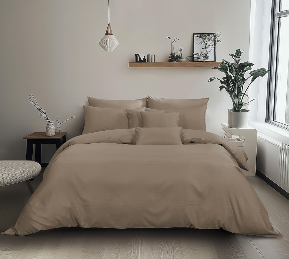 ชุดผ้าปูที่นอน 6 ฟุต 5 ชิ้น Ai by Akemi รุ่น ColourDream 9557108683679 สี Norax Soil Brown (ไม่รวมผ้านวม)