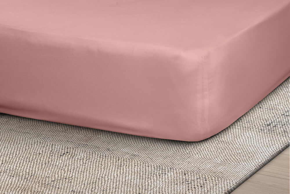 ชุดผ้าปูที่นอน พร้อมผ้านวม 6 ฟุต 6 ชิ้น Ai by AKEMI รุ่น ColourJoy 9557108636910 สี Hush Peachy