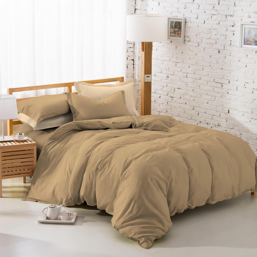 ชุดผ้าปูที่นอน 6 ฟุต 5 ชิ้น Ai by Akemi รุ่น ColourJoy 9557108636859 สี Caramel Cafe (ไม่รวมผ้านวม)