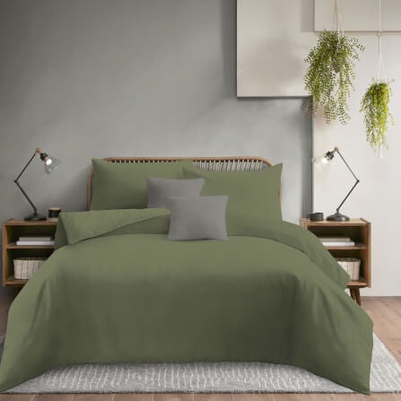ชุดผ้าปูที่นอน 6 ฟุต 5 ชิ้น Ai by Akemi รุ่น ColourJoy 9557108685208 สี Sage Green (ไม่รวมผ้านวม)_1