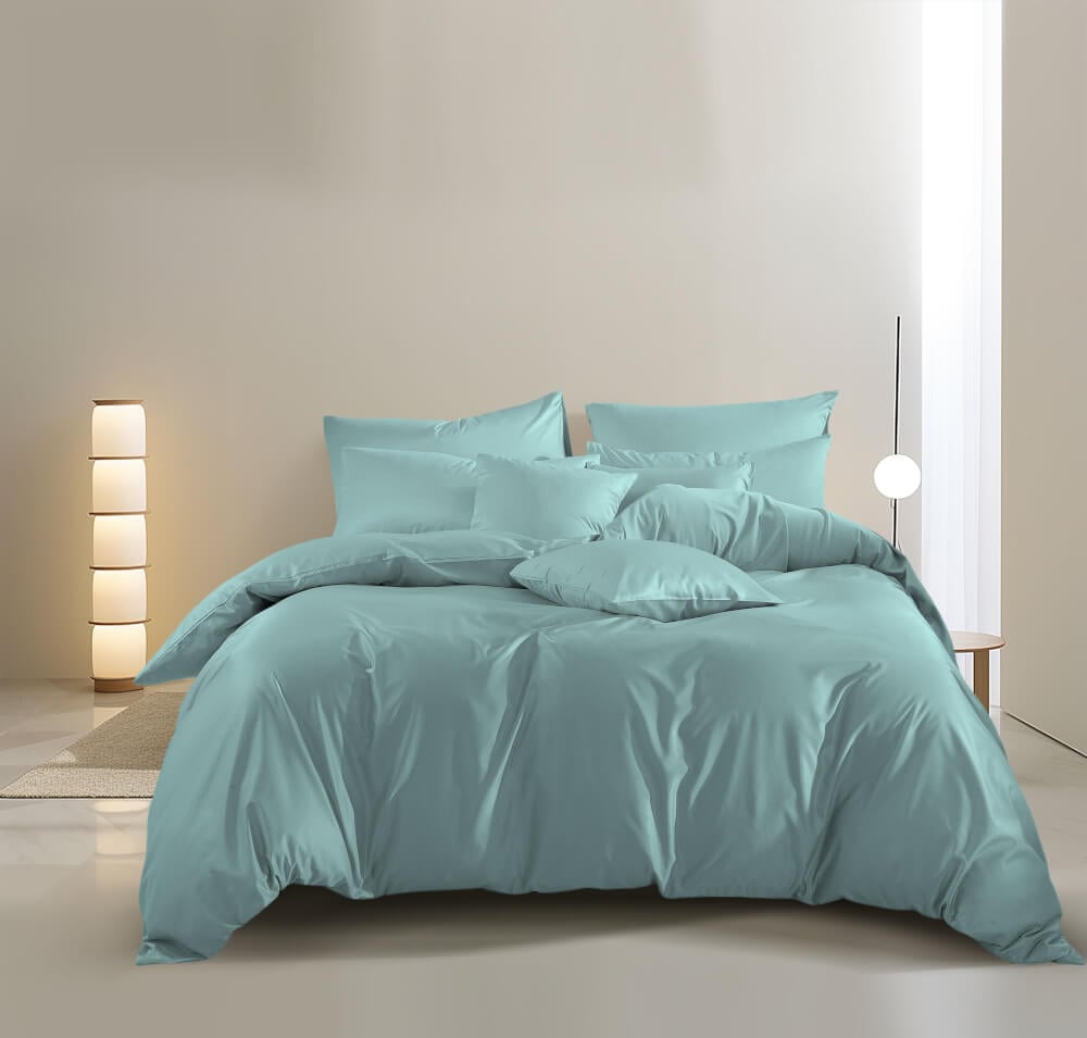 ชุดผ้าปูที่นอน 6 ฟุต 5 ชิ้น Ai by Akemi รุ่น ColourShine 9557108528307 สี Fluff Blue (ไม่รวมผ้านวม)