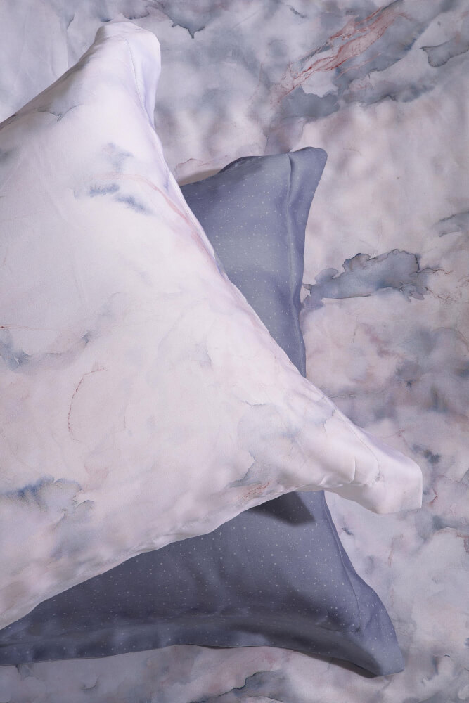 ชุดผ้าปูที่นอน 5 ฟุต 5 ชิ้น AKEMI รุ่น VIRTUOUS PRINTS 9557108108882 สี LOVIASSA (ไม่รวมผ้านวม)