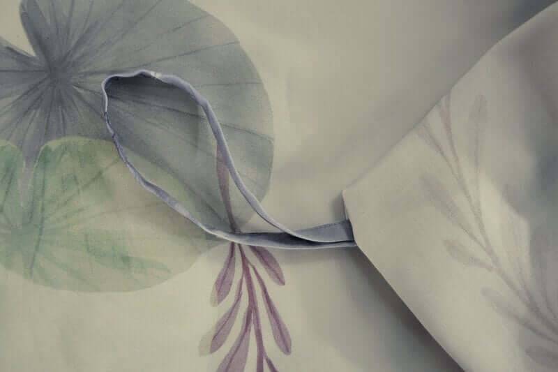 ชุดผ้าปูที่นอน 5 ฟุต 5 ชิ้น AKEMI รุ่น VIRTUOUS PRINTS 9557108650084 สี CHRISLOVA (ไม่รวมผ้านวม)