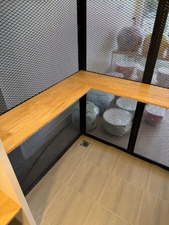 บ้านสัตว์เลี้ยง BIGBOXDESIGN รุ่น บ้านแบบแบ่งโซน ตะแกรงเหล็กฉีก+มุ้งลวด-MSTEEL01 ขนาด 240 X 120 X 195 CM. สีเทา_10