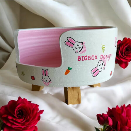ที่นอนสัตว์เลี้ยง BIGBOXDESIGN รุ่น โซฟาดินเซรามิค ขนาด 14 นิ้ว สีขาว-ลายกระต่าย_2