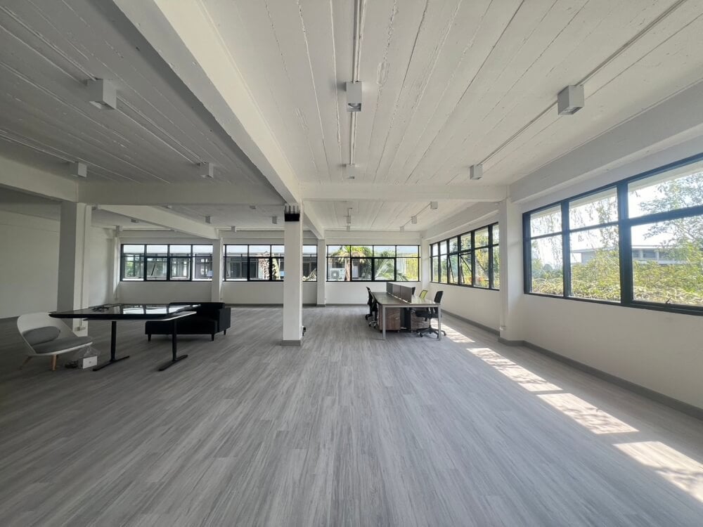 แผ่นพื้น SPC VISION FLOORING ขนาด 180 X 1220 X 4 มม. หนา 4 มม. รุ่น VN-454