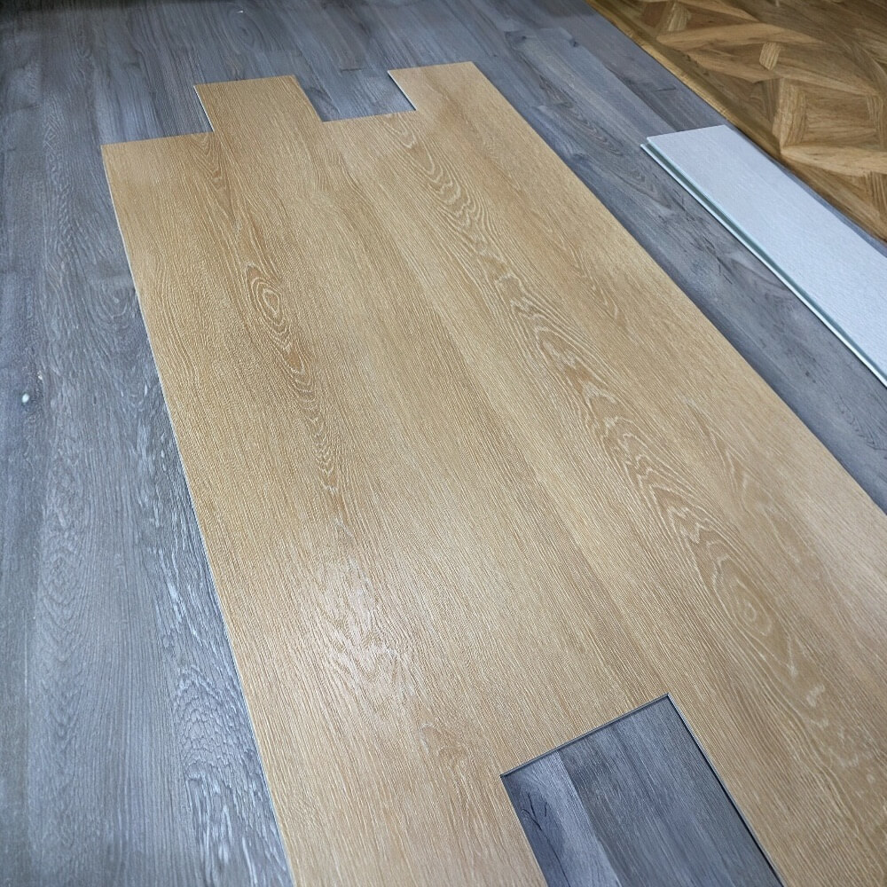 แผ่นพื้น SPC VISION FLOORING ขนาด 180 X 1220 X 5 มม. หนา 5 มม. รุ่น VN-593