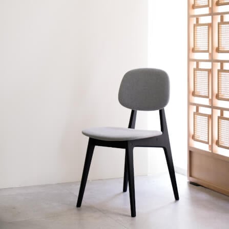 เก้าอี้ทานข้าว PODIUM LITE รุ่น PLUS BUNNY CHAIR สี BLACK (ถอดประกอบได้)_5