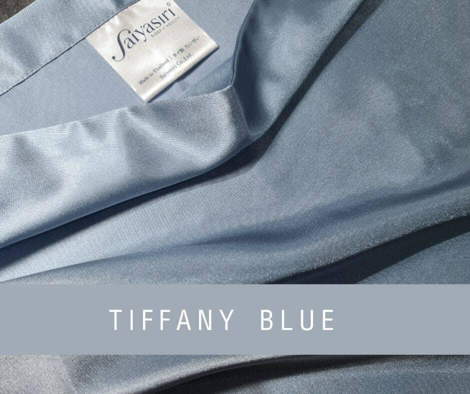 ผ้าปูที่นอน SAIYASIRI รุ่น SIGNATURE ขนาด 5 ฟุต สี TIFFANY BLUE