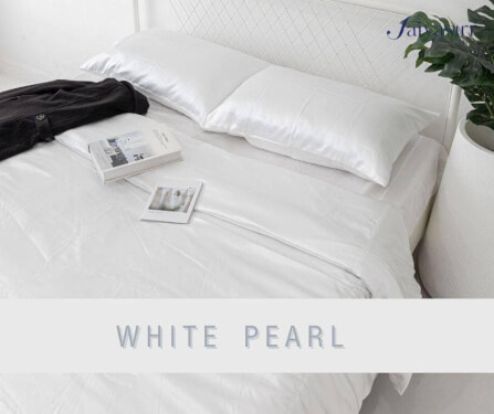 ผ้าปูที่นอน SAIYASIRI รุ่น SIGNATURE ขนาด 6 ฟุต  สี WHITE PEARL_3