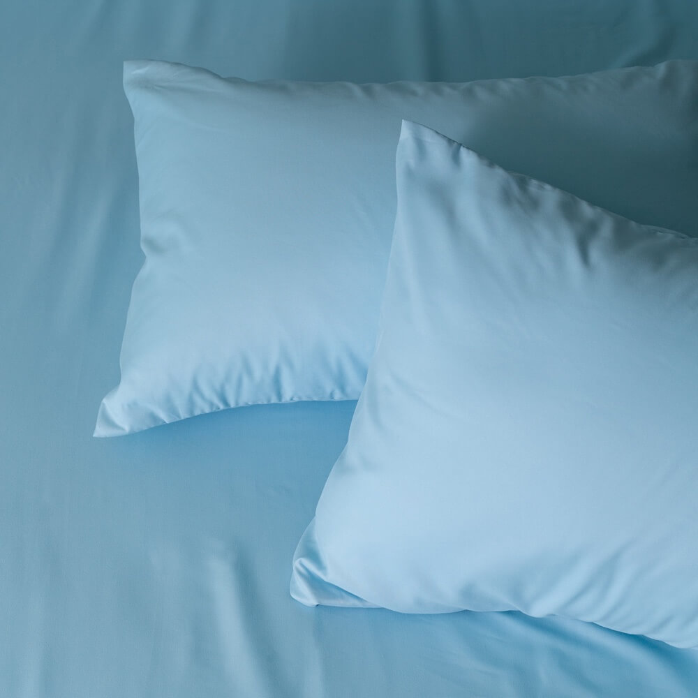 ชุดผ้าปูผ้านวม 6 ฟุต DARLING MATTRESS รุ่นสีพื้น สีเบบี้บลู