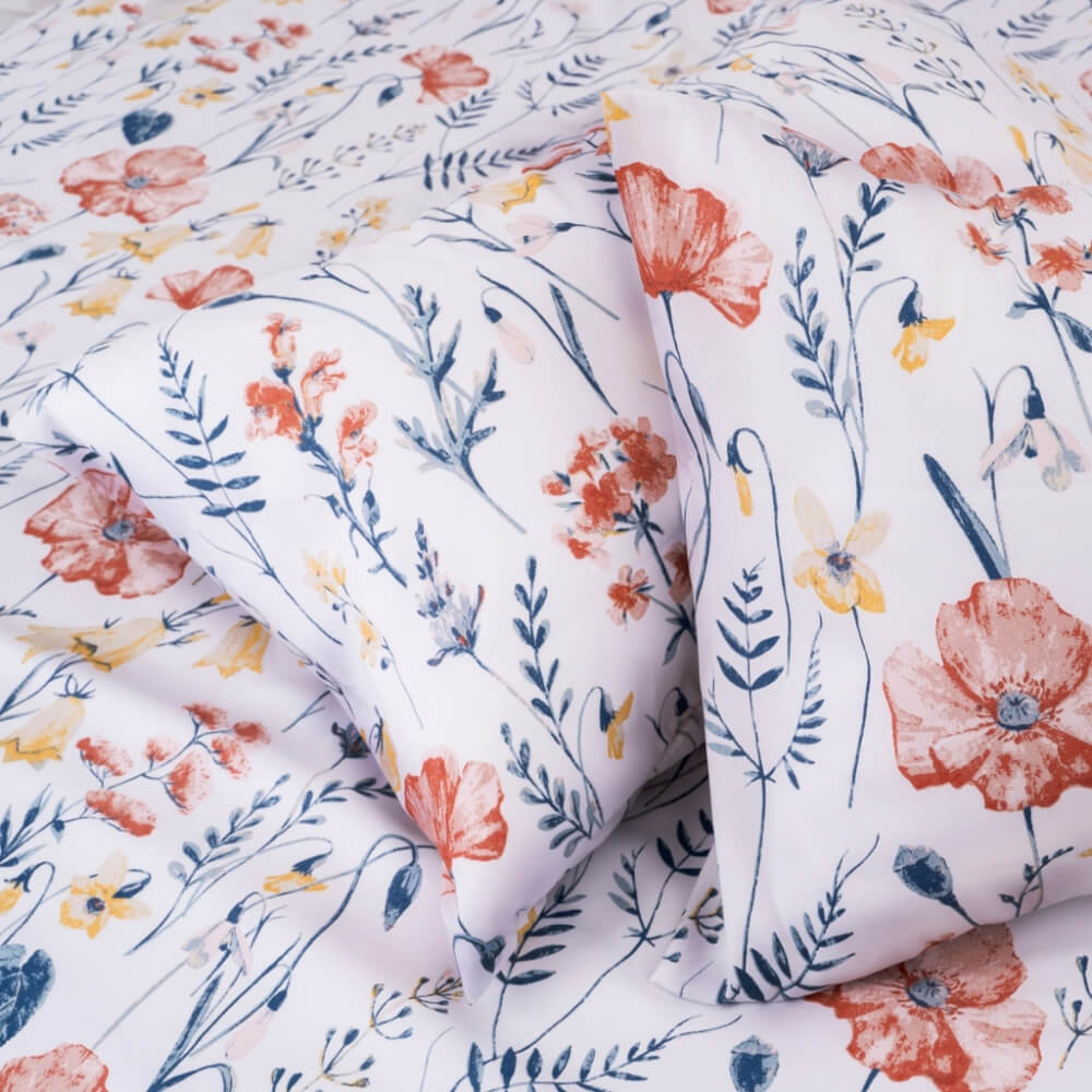 ชุดผ้าปูผ้านวม 5 ฟุต DARLING MATTRESS รุ่นลายดอกไม้ ลายบลอสซั่ม